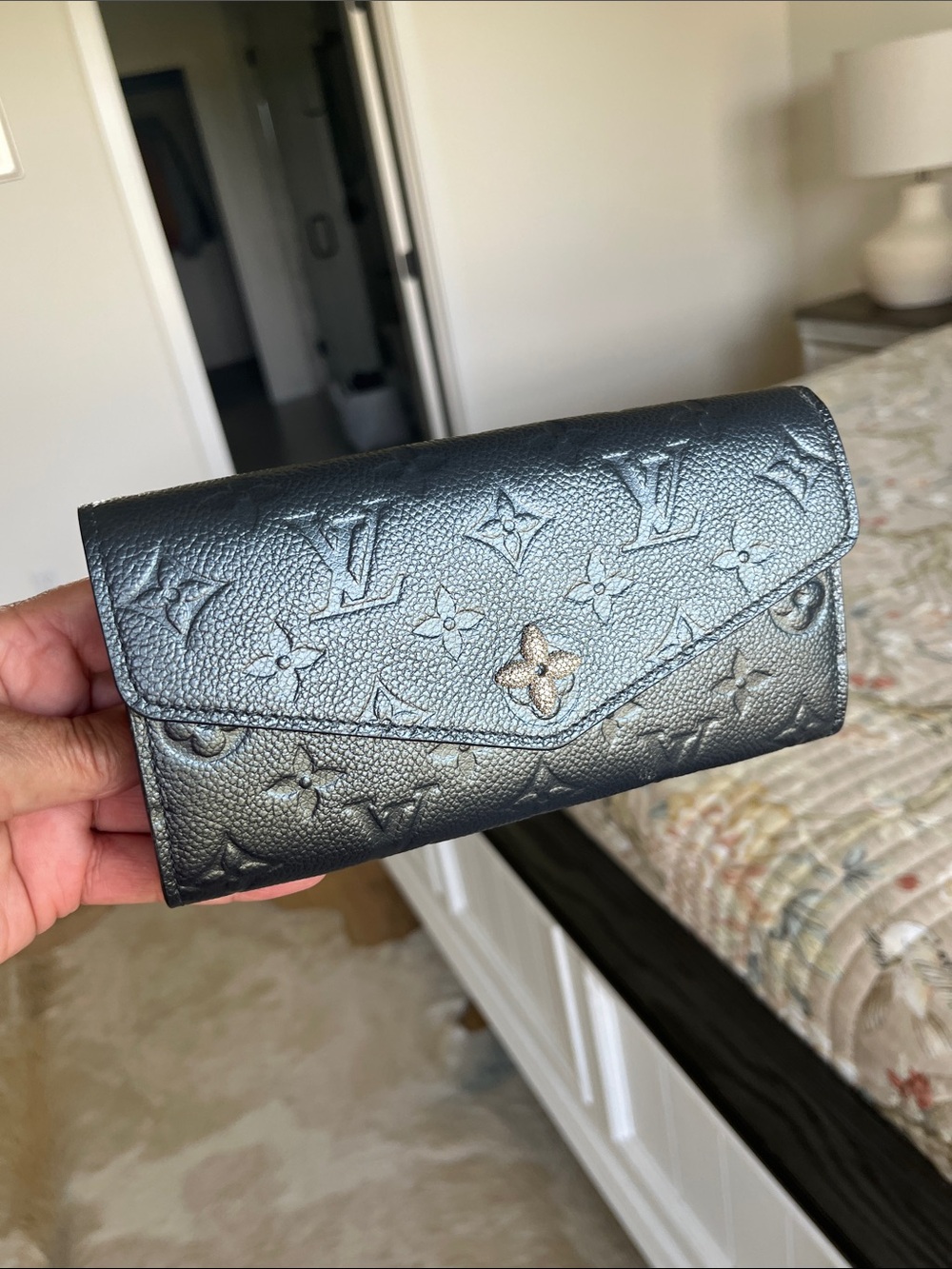 Louis Vuitton Metallic Crystal Floral Sarah Wallet - Picture 12 of 13